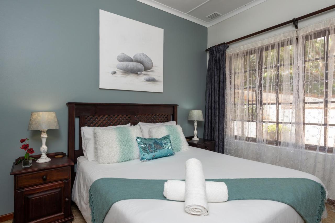 Zesty Guesthouse Port Edward Εξωτερικό φωτογραφία