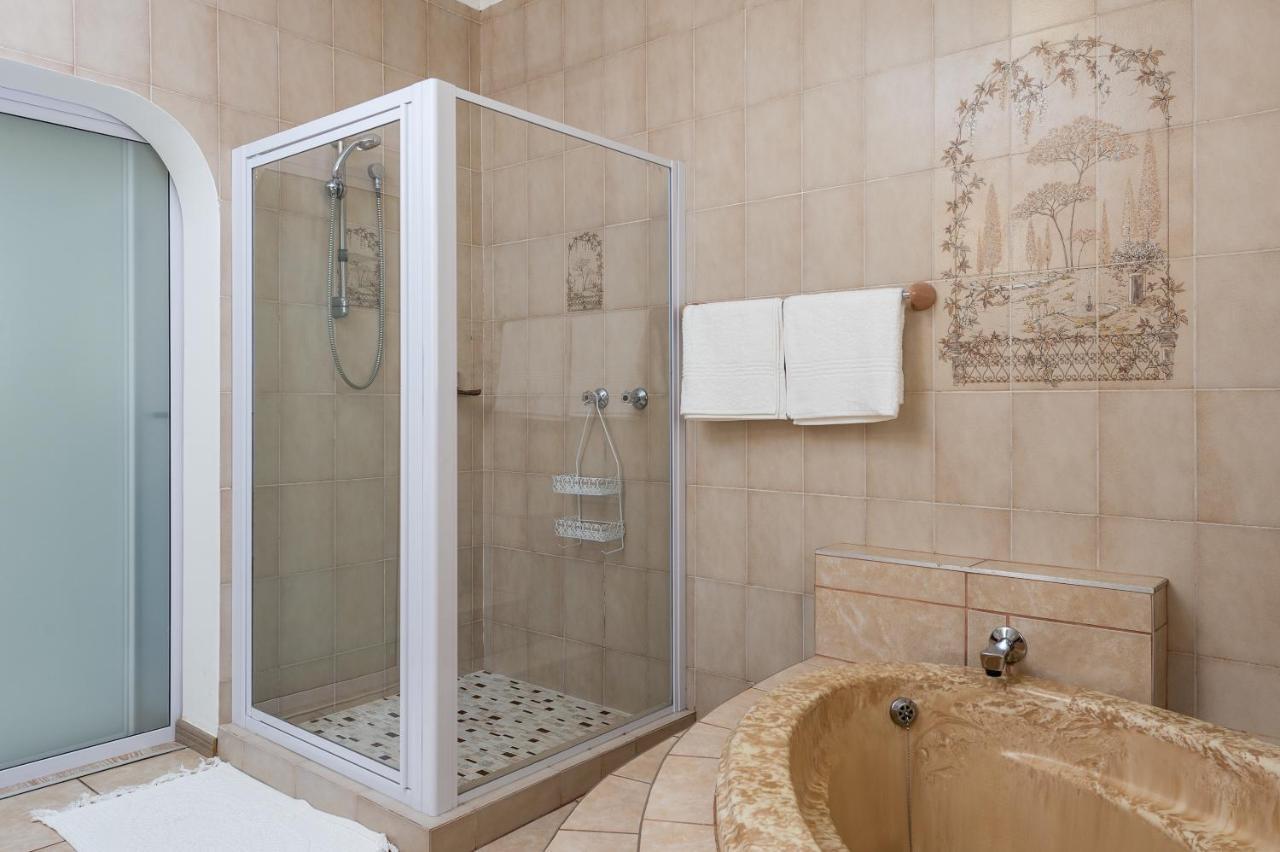 Zesty Guesthouse Port Edward Εξωτερικό φωτογραφία