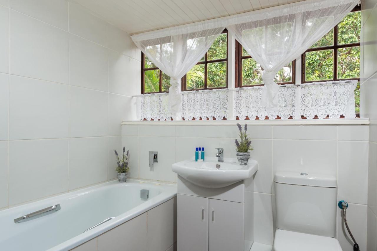 Zesty Guesthouse Port Edward Εξωτερικό φωτογραφία