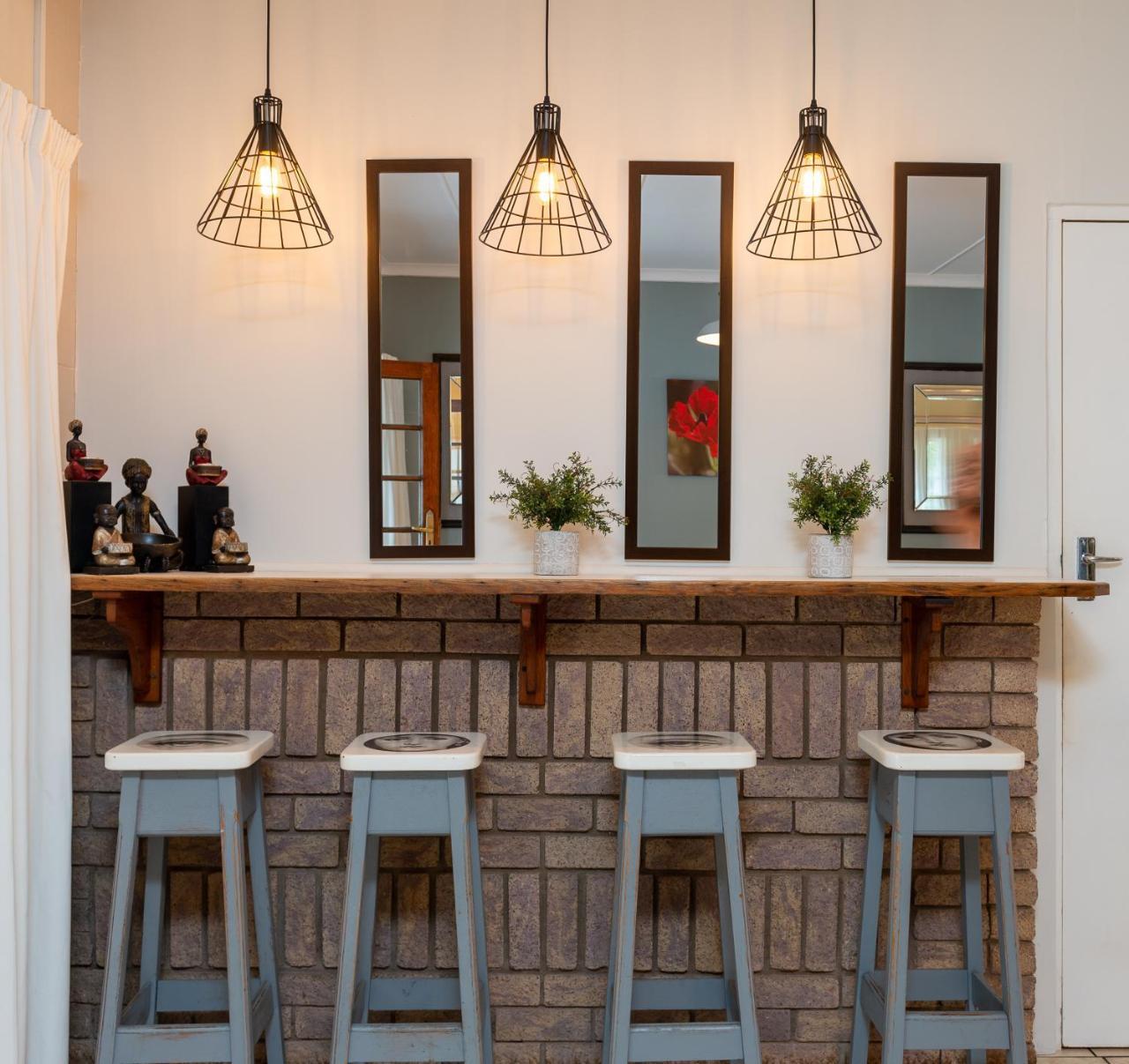 Zesty Guesthouse Port Edward Εξωτερικό φωτογραφία