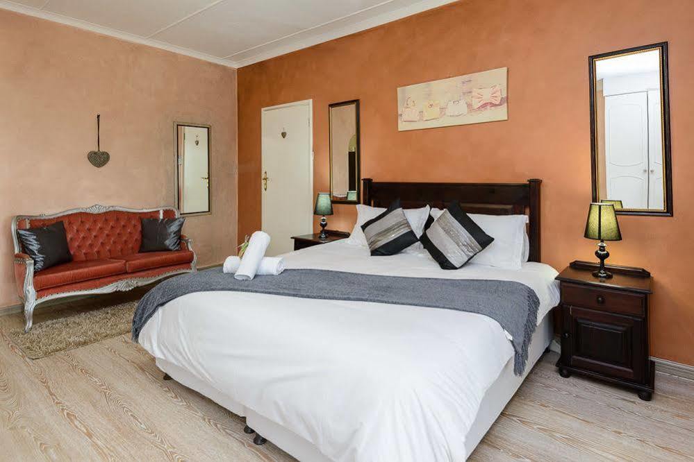 Zesty Guesthouse Port Edward Εξωτερικό φωτογραφία