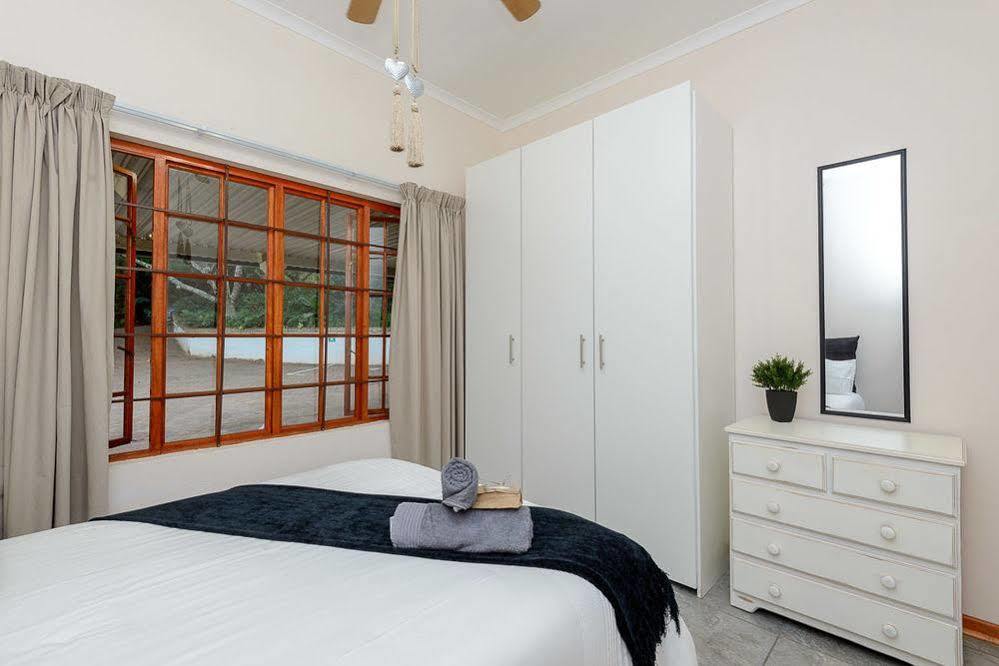 Zesty Guesthouse Port Edward Εξωτερικό φωτογραφία